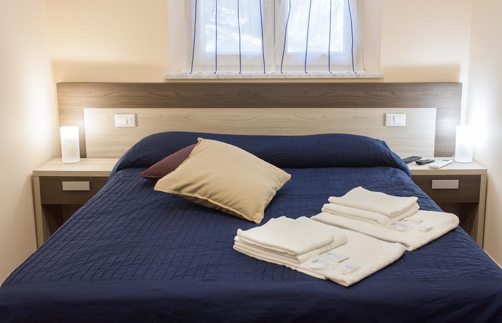 Good Night Moon Hotel La Spezia Ngoại thất bức ảnh